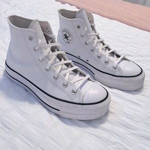 Chuck Taylor All Star Lift Platform Leather